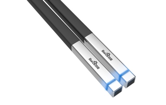 107200_1421656133_baidu-s-smart-chopsticks-sample-your-meal-for-food-safety-scares-2