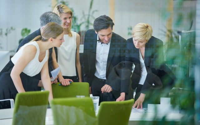 Le-bon-manager-apporte-du-bonheur-à-ses-collaborateursCDM-640x400